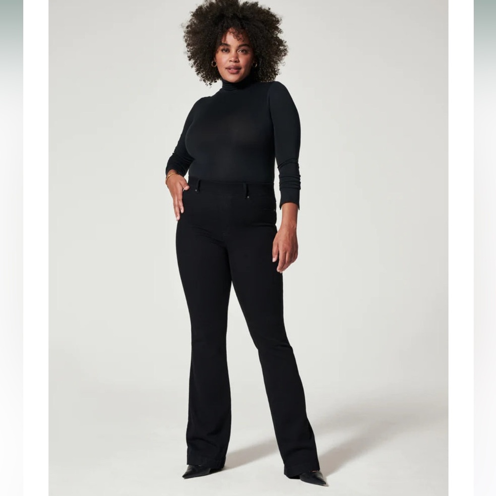 NWT Spanx Flare Jeans in Clean Black